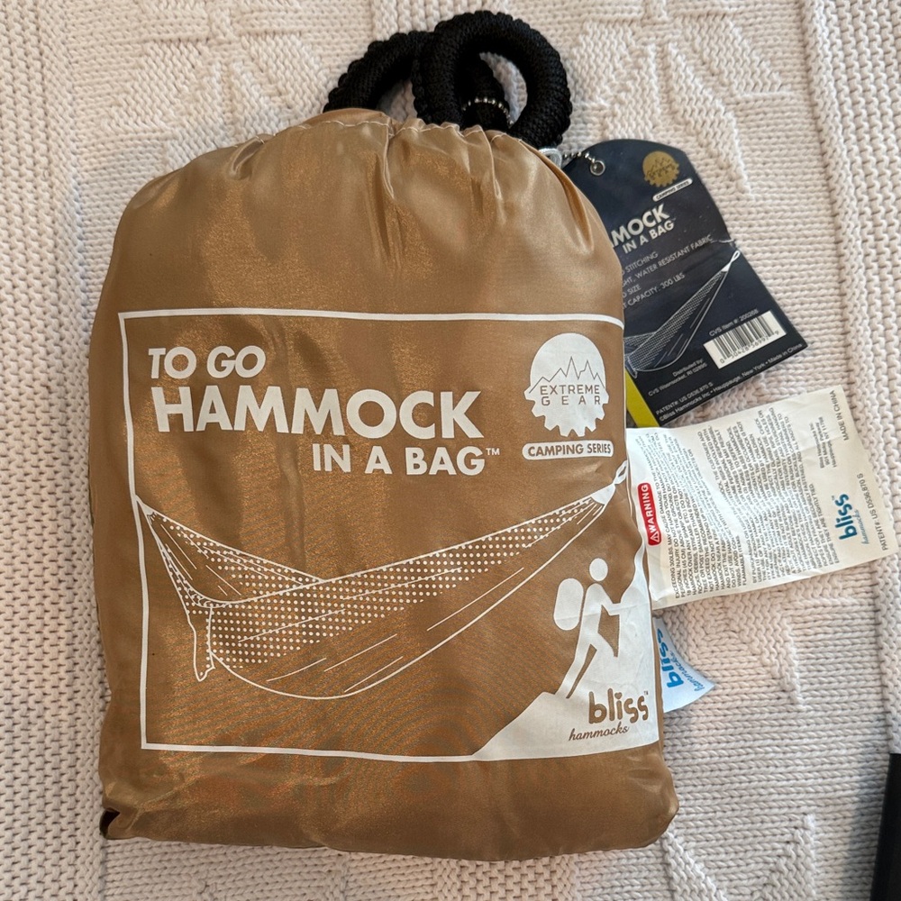 Bliss To Go Hammock in Tan/Green